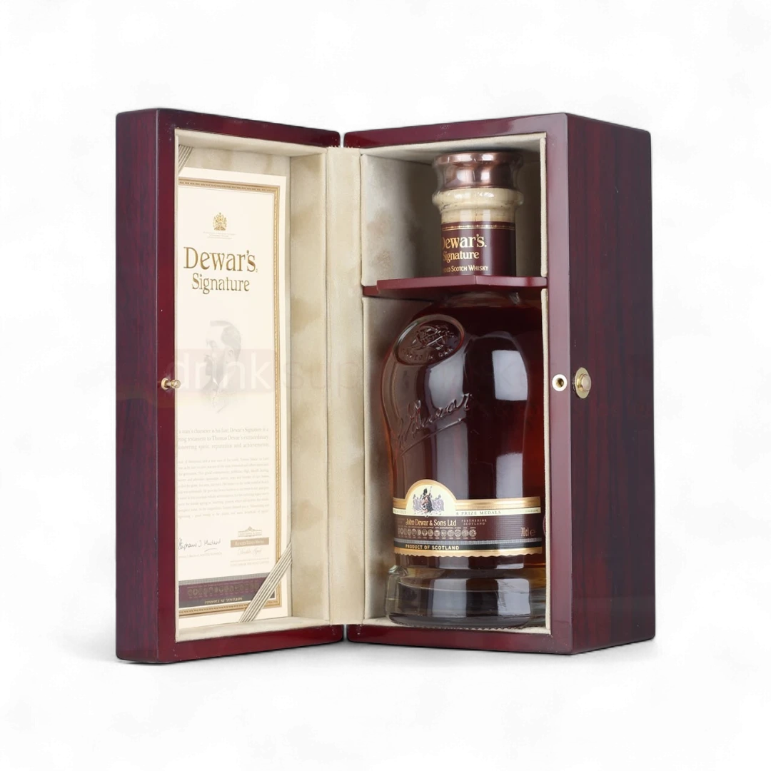 Dewar’s Signature Reserve Whisky - 750ml